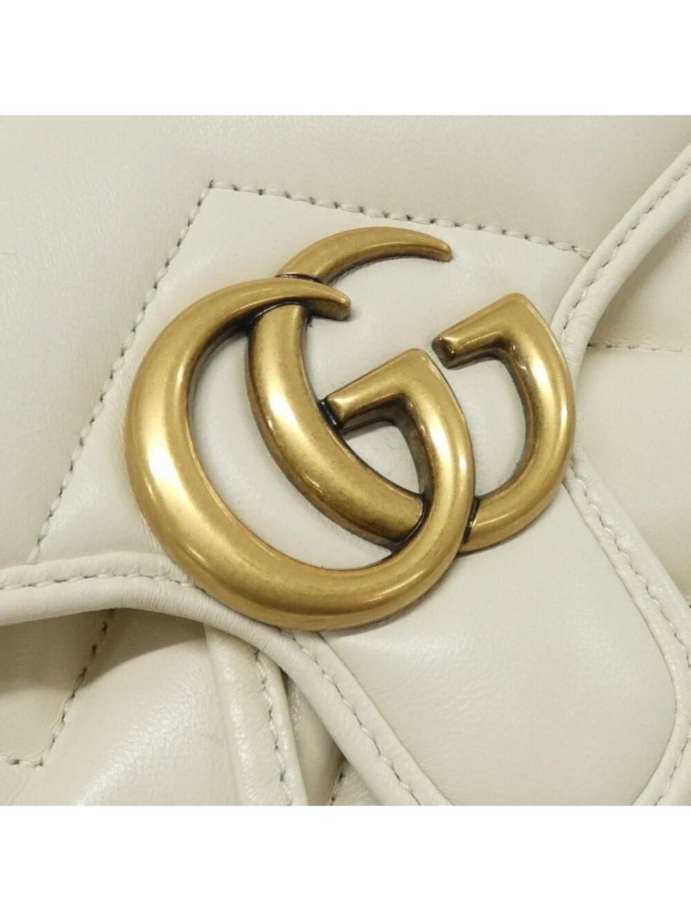 Gucci GG Marmont Backpack - Picture 4 of 8